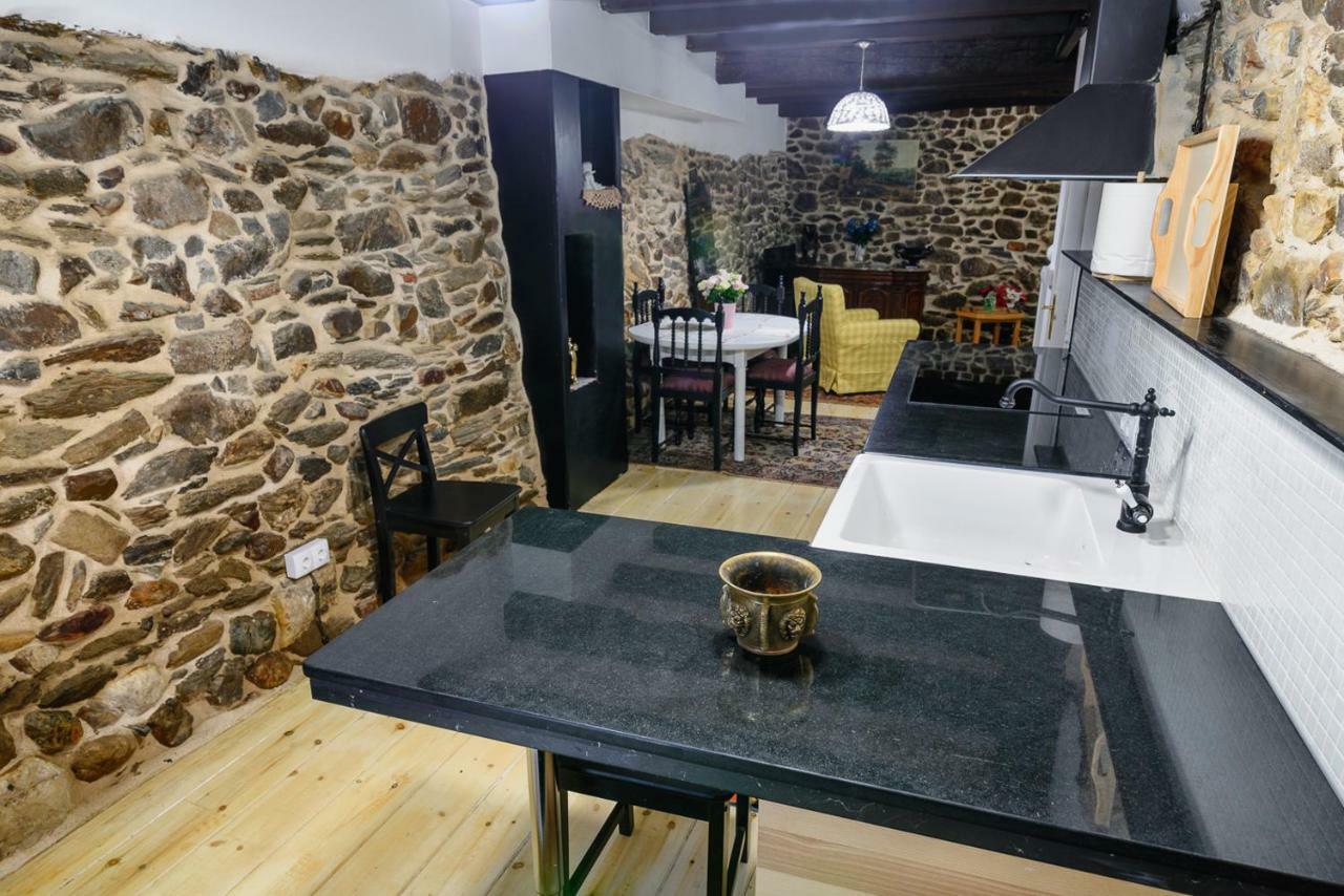Casa Do Peso Villa มงฟอร์เต เด เลมอส ภายนอก รูปภาพ